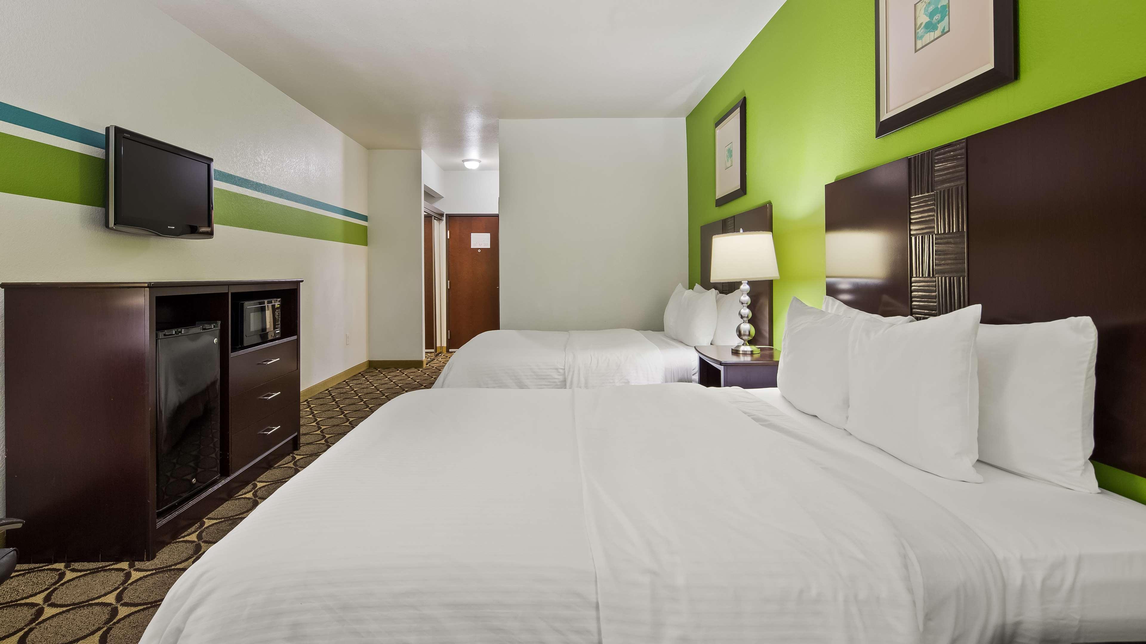 Best Western Douglas Inn & Suites Екстер'єр фото