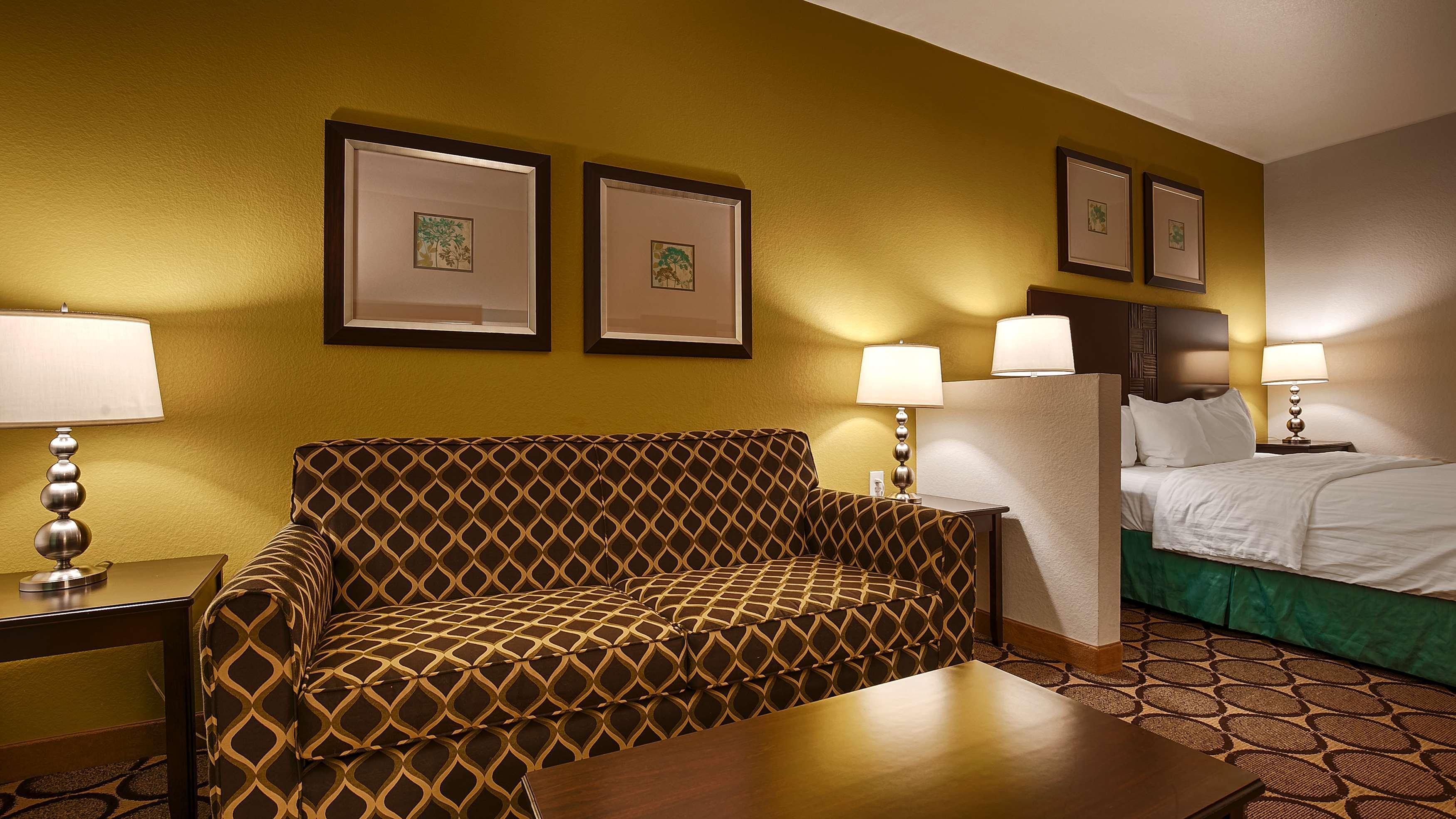 Best Western Douglas Inn & Suites Екстер'єр фото