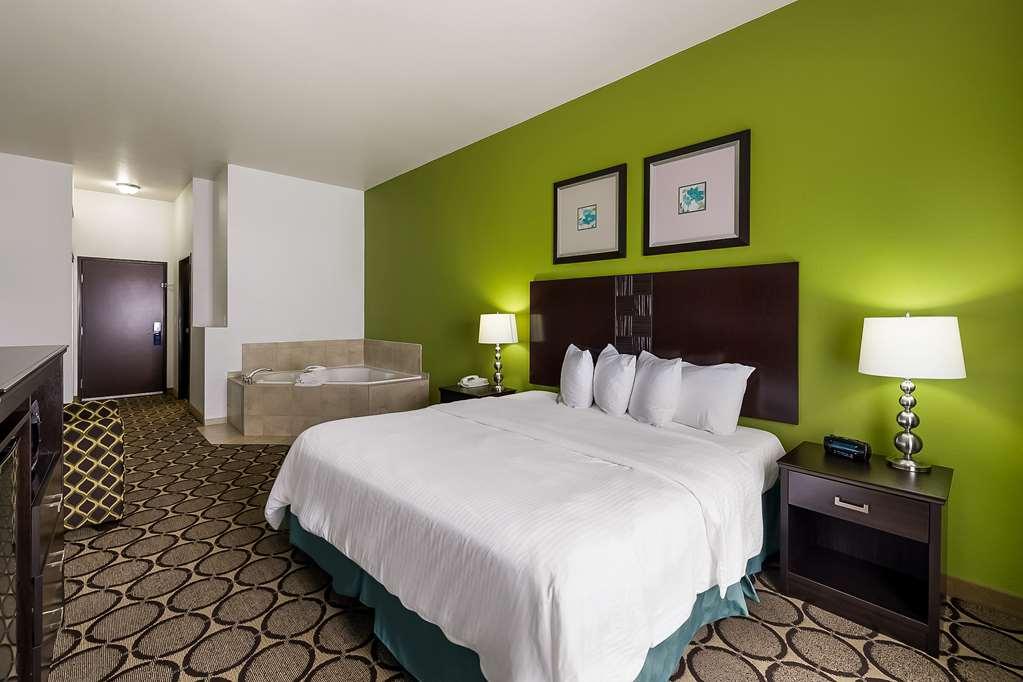 Best Western Douglas Inn & Suites Номер фото