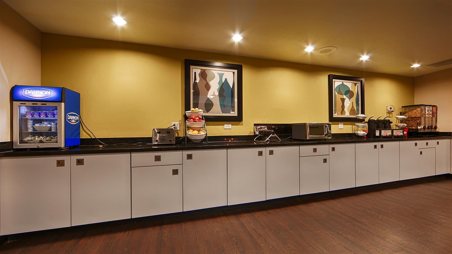 Best Western Douglas Inn & Suites Екстер'єр фото